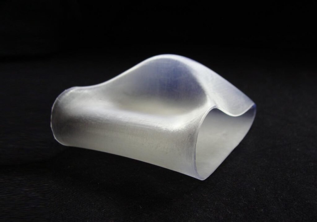 2013 - Design of Personal Chair